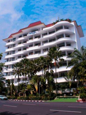 Weta International Hotel 수라바야 외부 사진